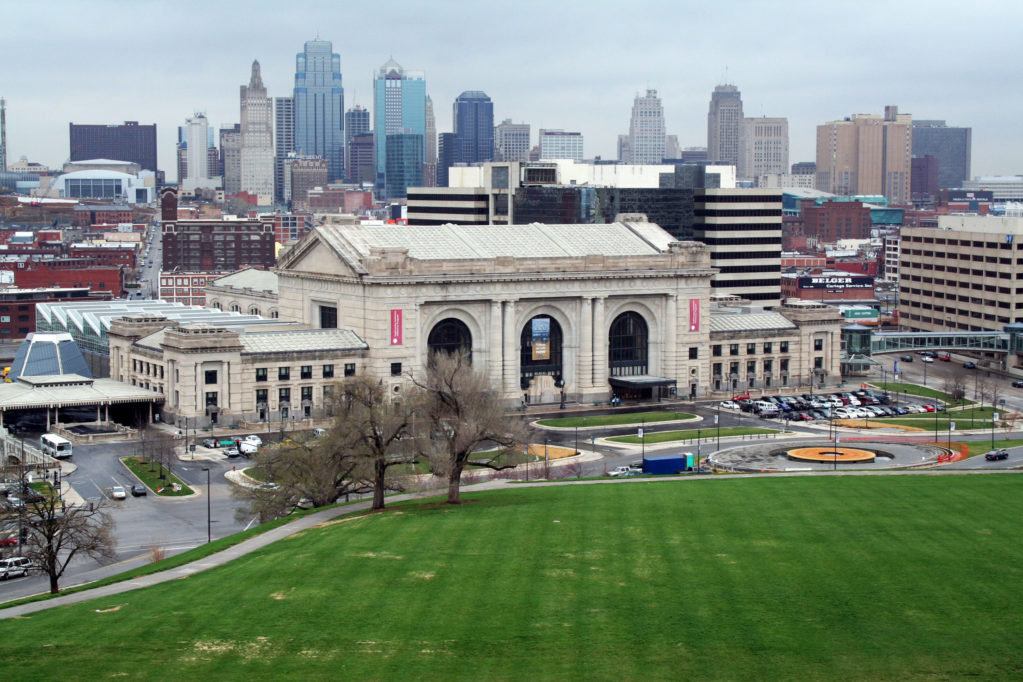Kansas City skyline and Union Station